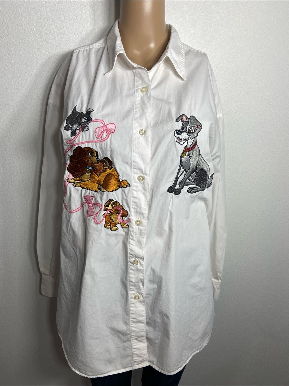 VTG rare Disney White Button-Up Shirt with Embroidered Lady & Tramp Dogs Sz XL